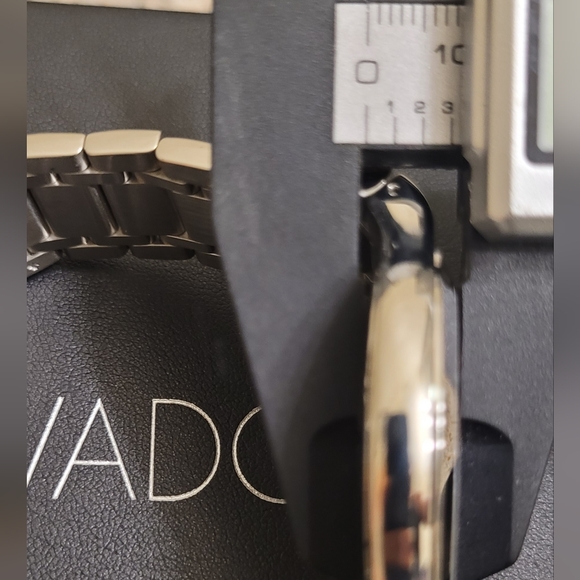 Movado Watch Mens Sliver Sapphire Crystal.. NEW! - Picture 14 of 14